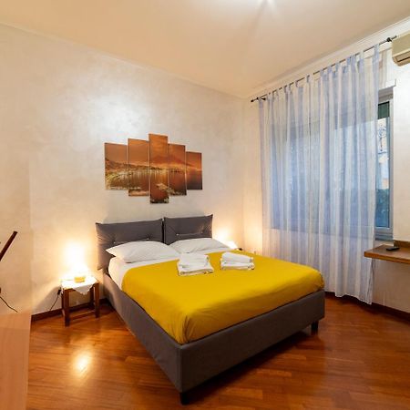 Via Avvocata 10 Apartment Napoli Bagian luar foto