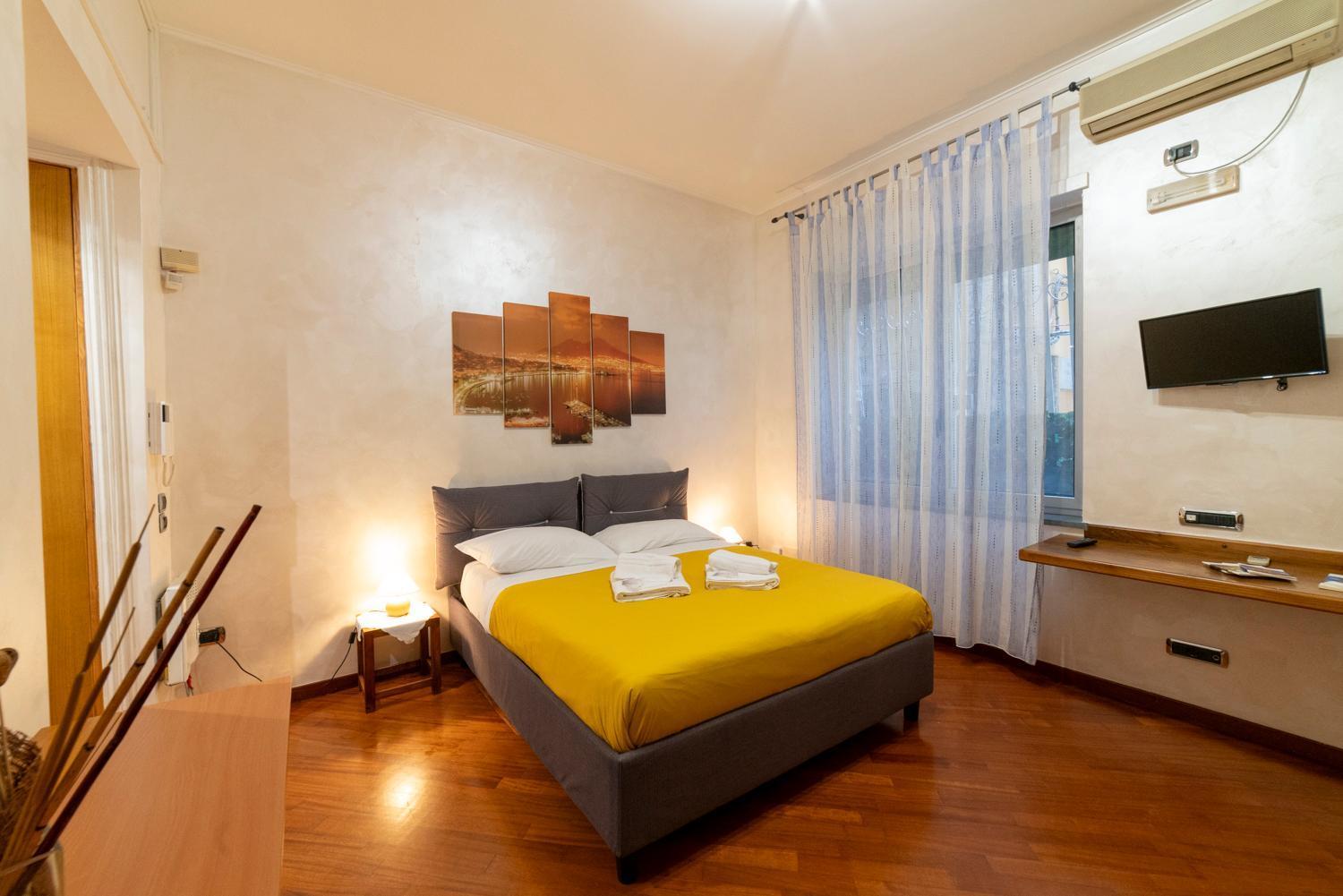 Via Avvocata 10 Apartment Napoli Bagian luar foto